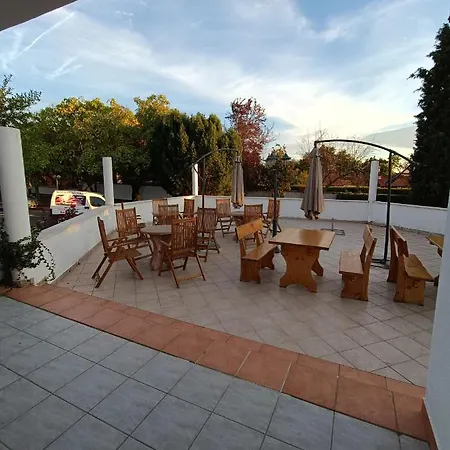 Hotel Holiday 3*