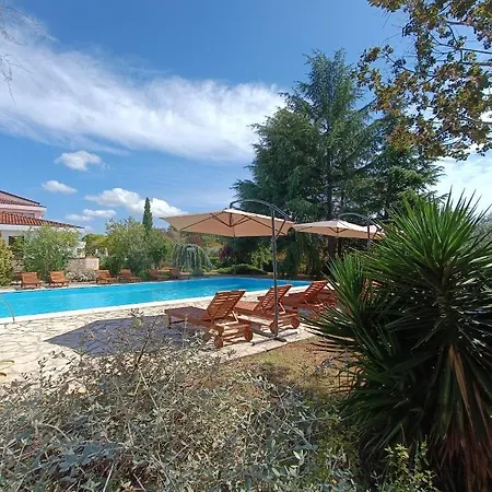 Szálloda Hotel Holiday Buici (Istria)